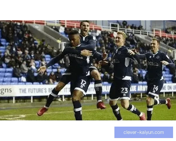 贝肯鲍尔进攻组织力持续提升，引领球队战术变革与表现稳健