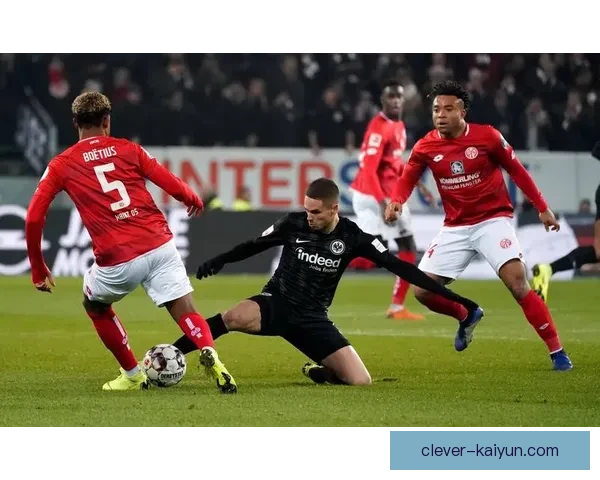 德甲门兴更衣室氛围提升，球队状态回暖趋势明显